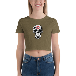 Skull Lipstick Kiss Women’s Crop Tee